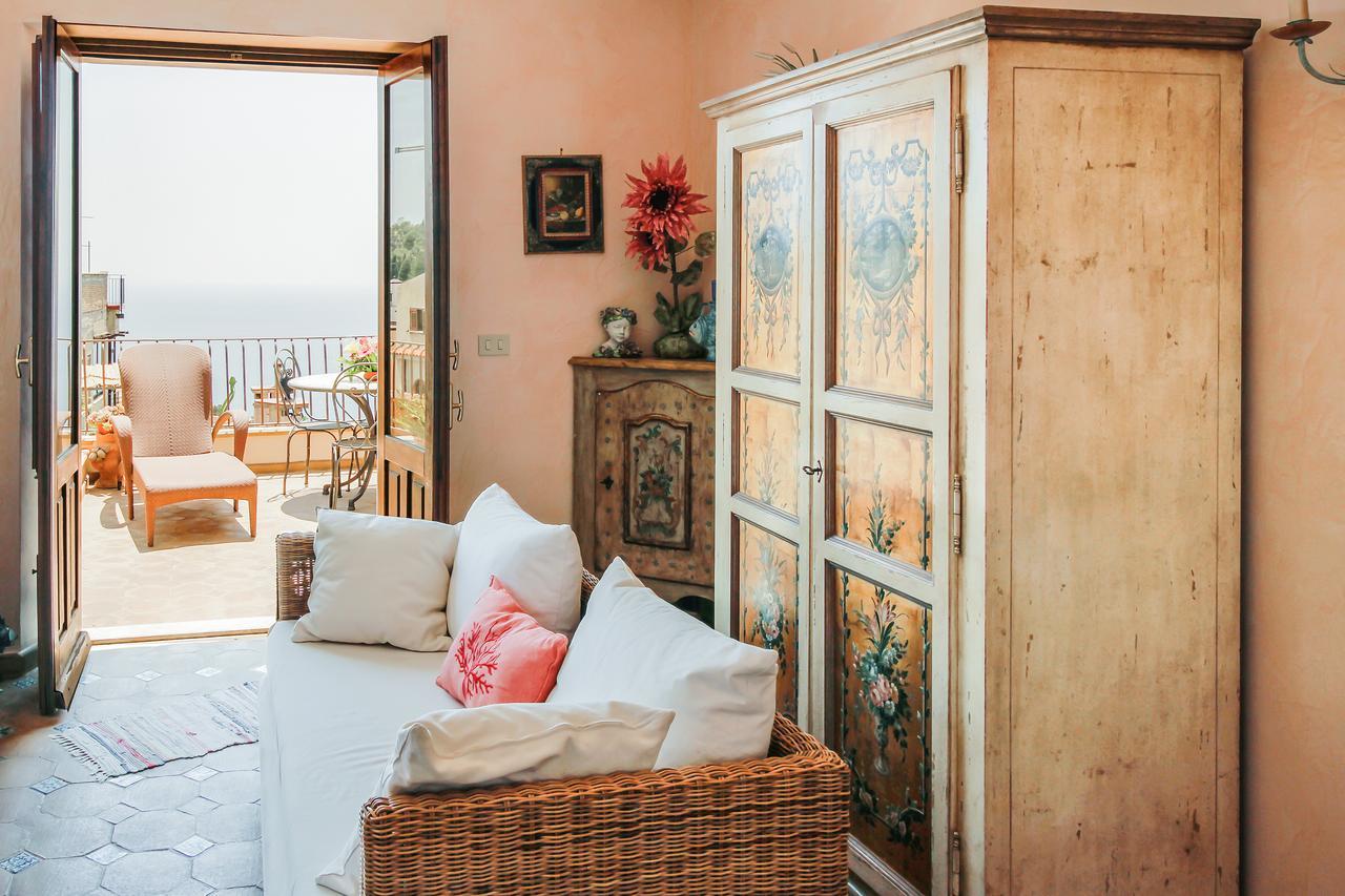 Ferienwohnung The Charme Of Sicily Taormina Exterior foto